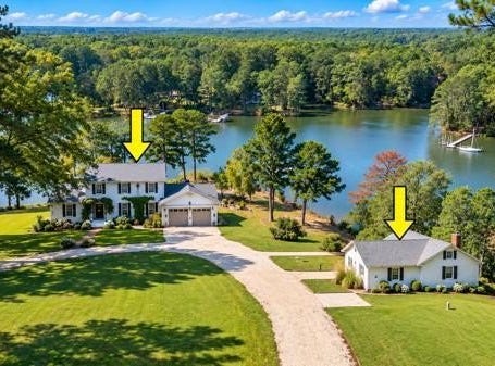 172 Aldebaran Road, Mathews, VA 23109