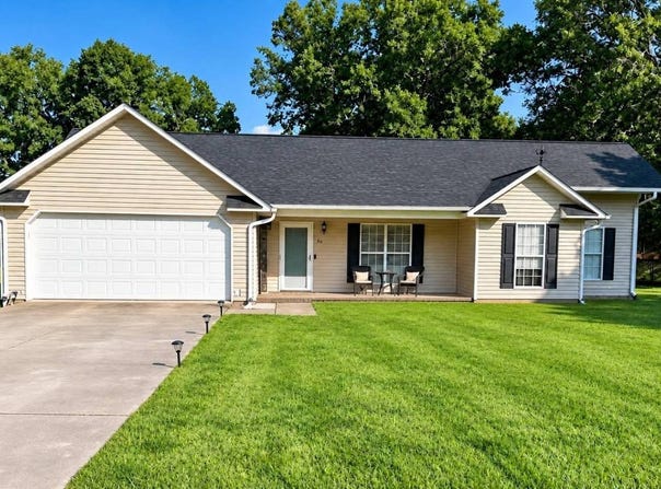 92 Dogwood Circle, Boaz, AL 35956