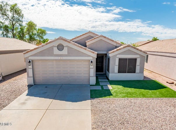 1231 W Diamond Avenue, Apache Junction, AZ 85120
