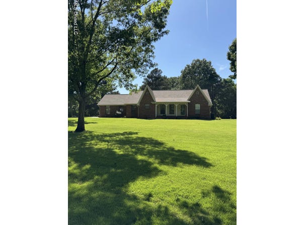 5205 Marthavale Cove, Southaven, MS 38671