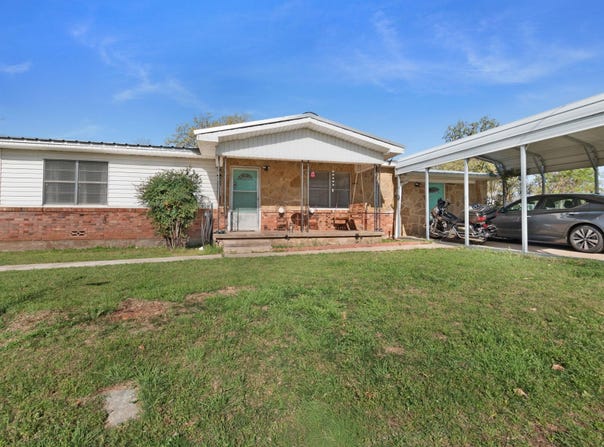 1365 Norma Ln, Tow, TX 78672