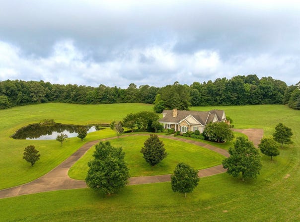 520 Cedar Springs Church Road SE, Cleveland, TN 37323