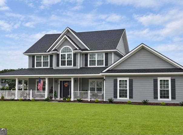 1512 Plantation Circle, Blackshear, GA 31516