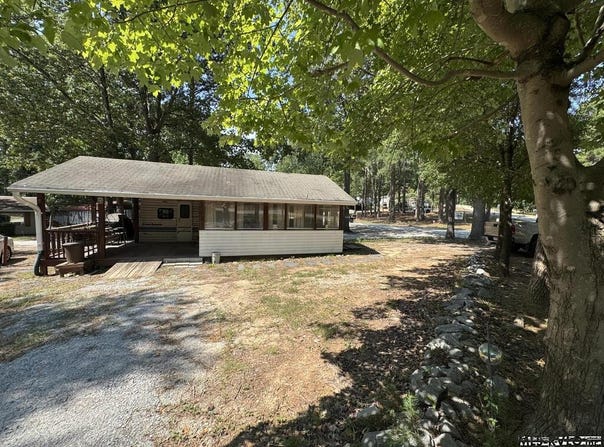 544 Looking Glass Trail, Bracey, VA 23919