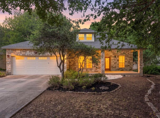 98 Brookhollow Dr, Wimberley, TX 78676