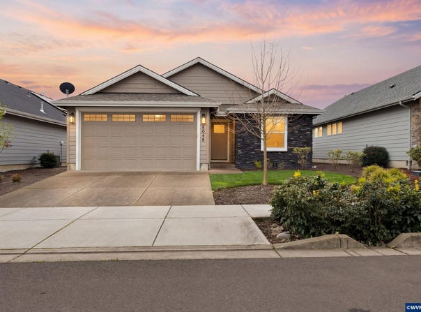 2045 SE Academy St, Dallas, OR 97338