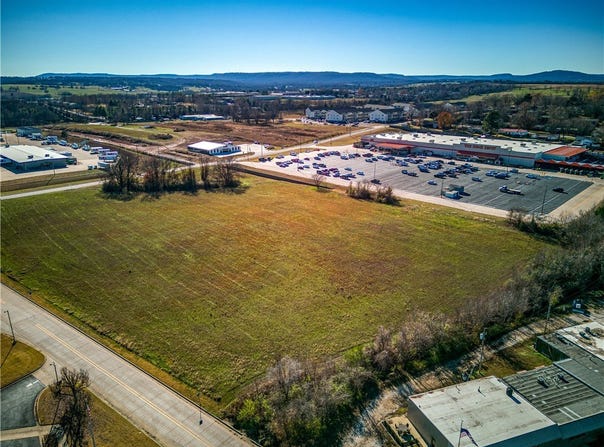 * Forward Drive, Harrison, AR 72601