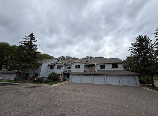 1570 Wheelock Lane, Saint Paul, MN 55117