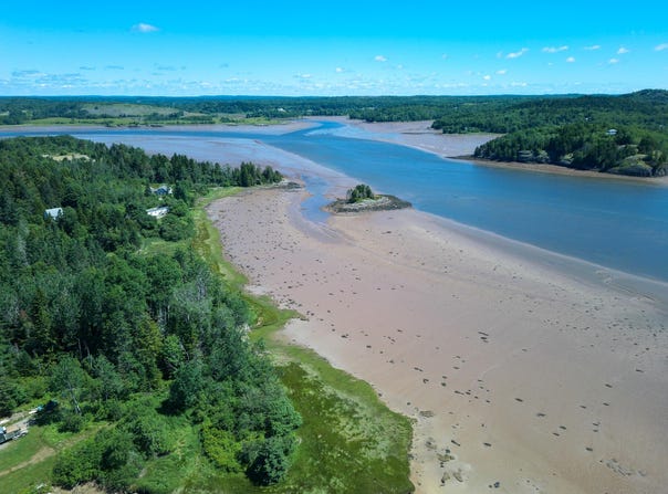 M21L46 Port Road, Machiasport, ME 04655