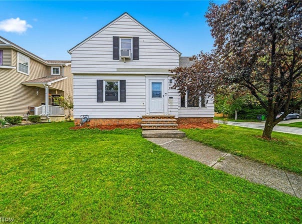 1081 Argonne Road, South Euclid, OH 44121