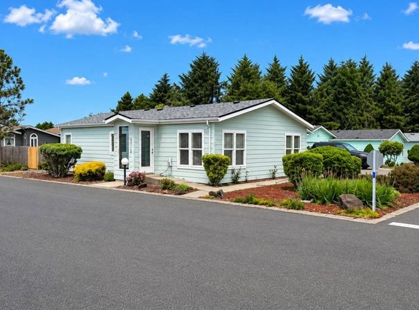 6215 NE Evergreen Ln, Newport, OR 97365