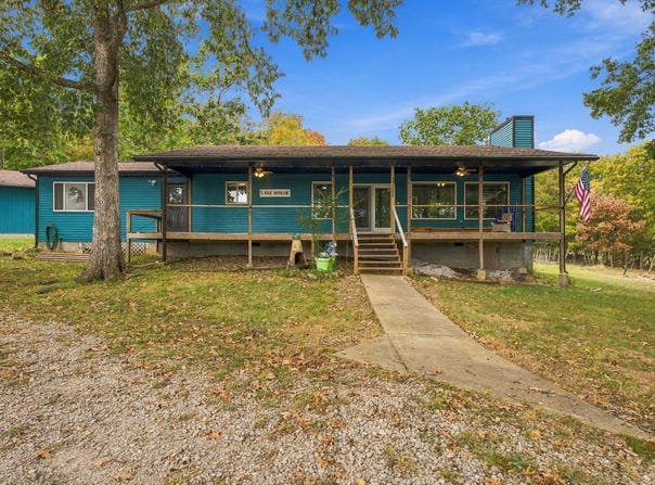 23100 E Mockingbird Drive, Golden, MO 65658