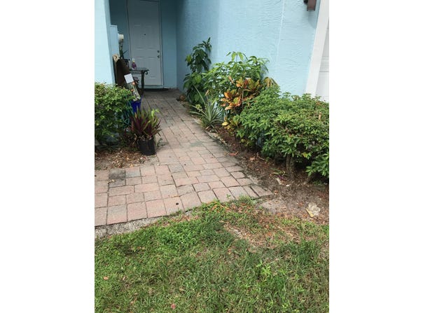 5166 SE White Oleander, West Palm Beach, FL 33415