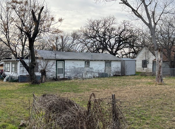 435 W Coke, Gorman, TX 76454