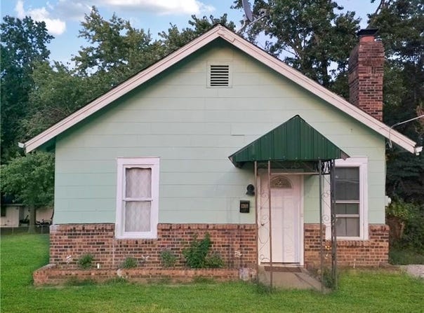 1300 Park Street, Carrollton, MO 64633