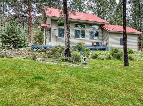 219 Peaceful Drive, Hamilton, MT 59840