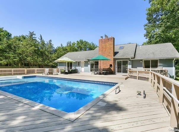 70 Jagger Lane, Westhampton, NY 11977