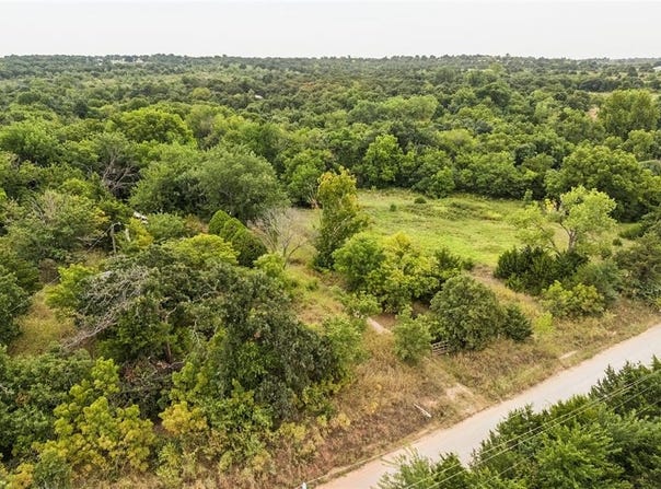 5300 S Midwest Boulevard, Guthrie, OK 73044