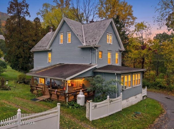 800 Carbon Avenue, Jim Thorpe, PA 18229