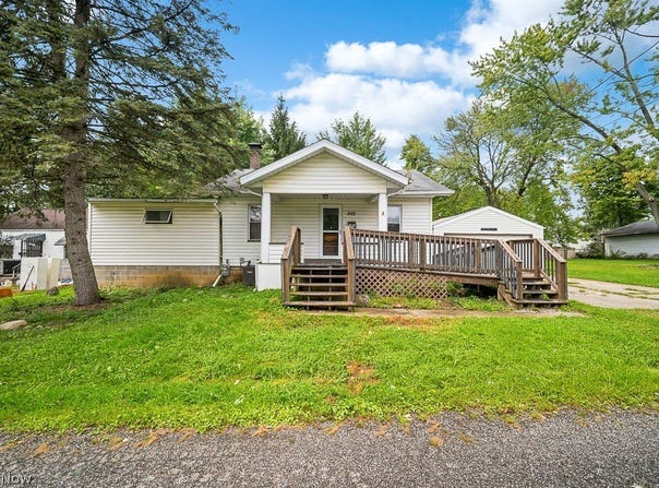 669 Scott Place NW, Massillon, OH 44647