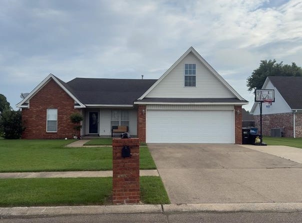 1505 ASHWOOD DRIVE, West Memphis, AR 72301