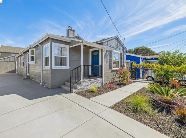 2712 Octavia St, Oakland, CA 94619