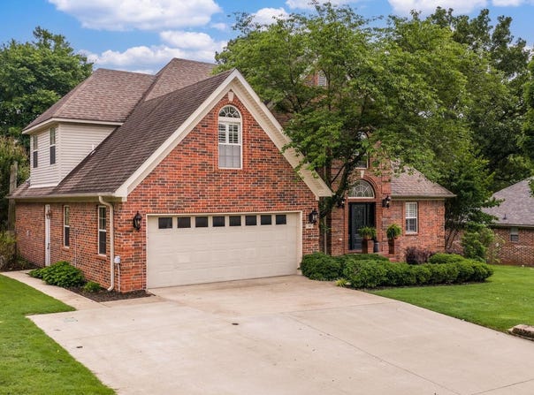 34 Trenton Drive, Greenbrier, AR 72058