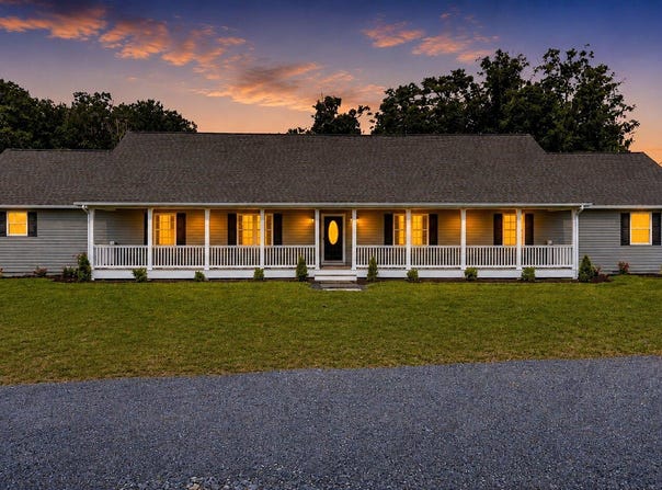 75 BRUSHY KNOB Lane, STAUNTON, VA 24401