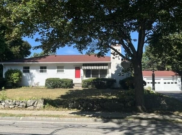 124 mill Road, Hampton, NH 03842