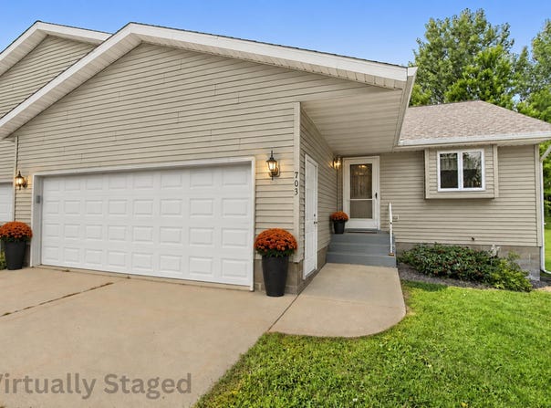 703 2nd Avenue NE, Melrose, MN 56352