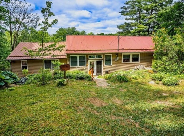 93 A&B S Woods Rd, Hammond, NY 13646