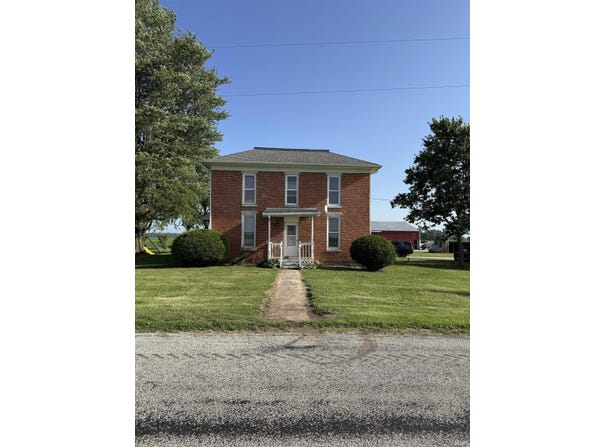 721 E 100 S, Huntington, IN 46750