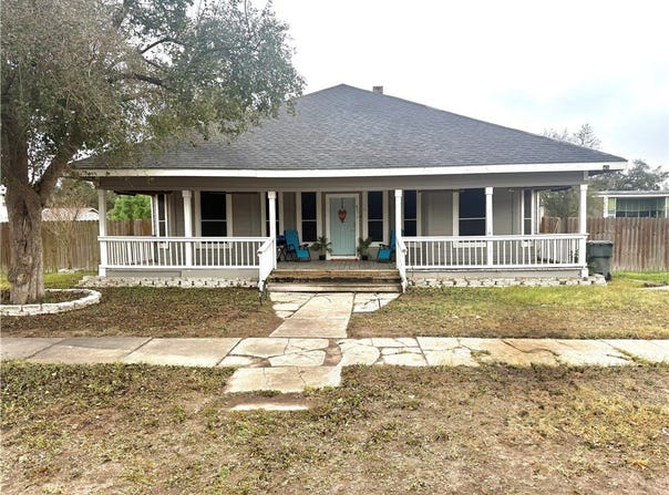 420 E 4th Street, Alice, TX 78332