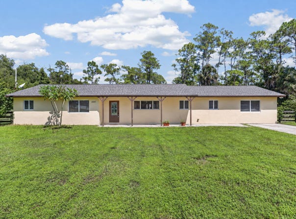 13253 Casey Road, Loxahatchee Groves, FL 33470