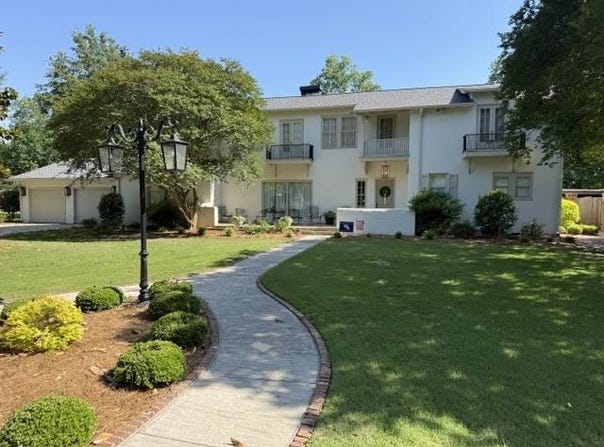 357 S Gamwyn Park Dr, Greenville, MS 38701