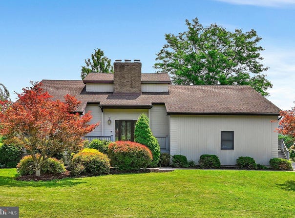 41 KENNEDY Drive, DRUMS, PA 18222