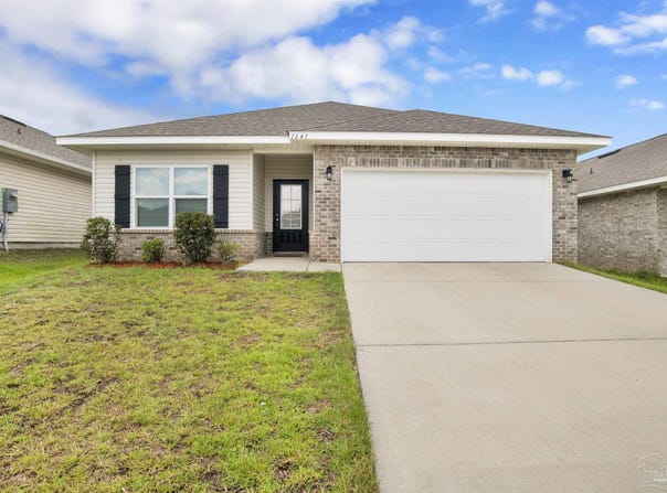 1641 Slate Dr, Cantonment, FL 32533