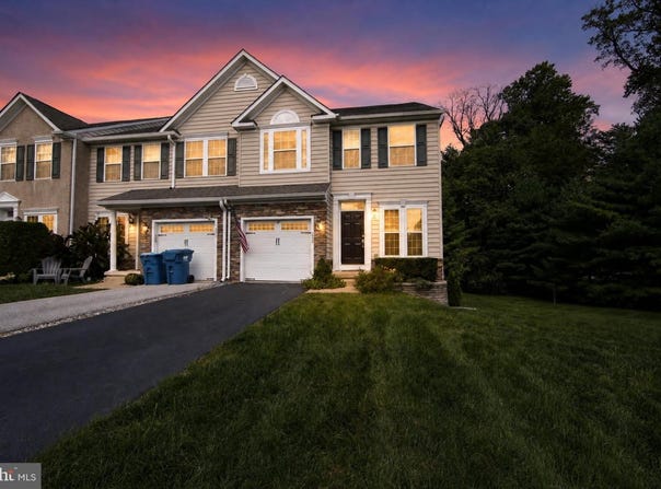 229 TALL TREES Circle, DOWNINGTOWN, PA 19335