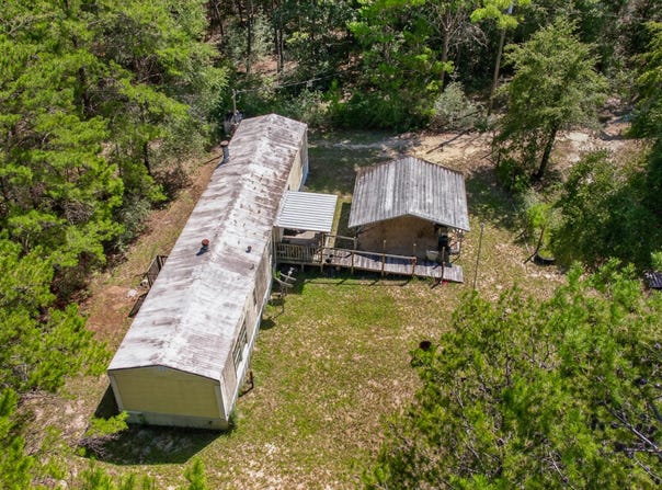5375 Stallion Drive, Crestview, FL 32539