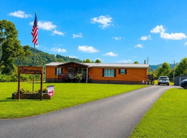 114 Valley View Estates, Langley, KY 41645