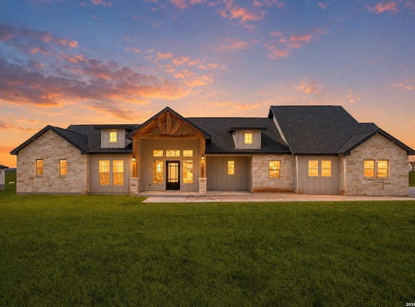 125 Dragonfly, La Vernia, TX 78121