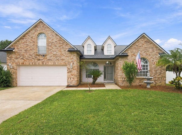 6728 THACKSTON Drive, RIVERVIEW, FL 33578
