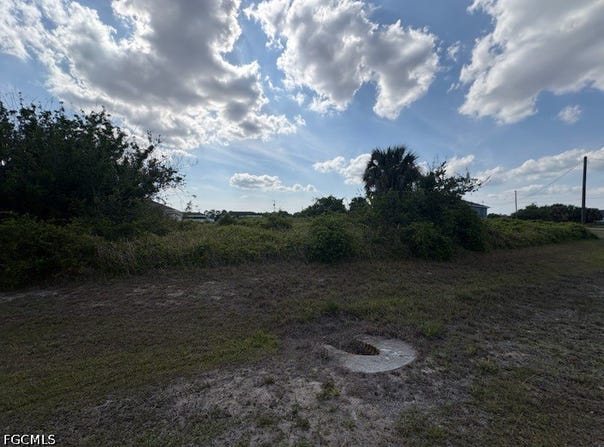 7031 Calder Circle, Labelle, FL 33935