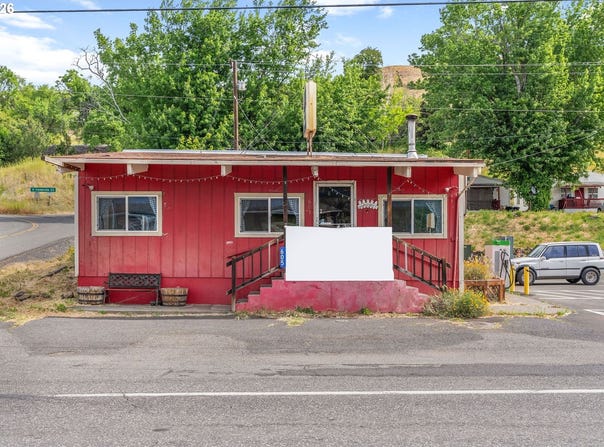 605 STATE St, Lyle, WA 98635