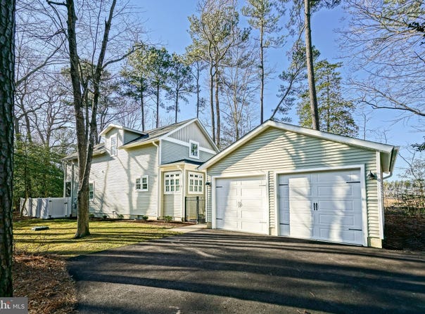 35 AINTREE Drive, LEWES, DE 19958