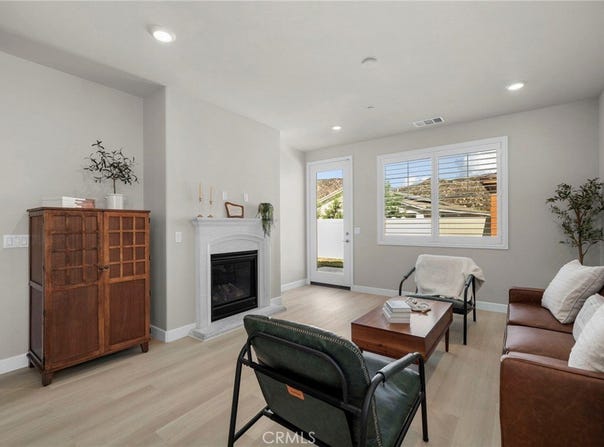3915 Oregon Ash, San Bernardino, CA 92407