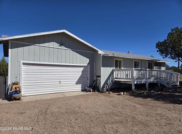 53910 N Granada Circle, Seligman, AZ 86337