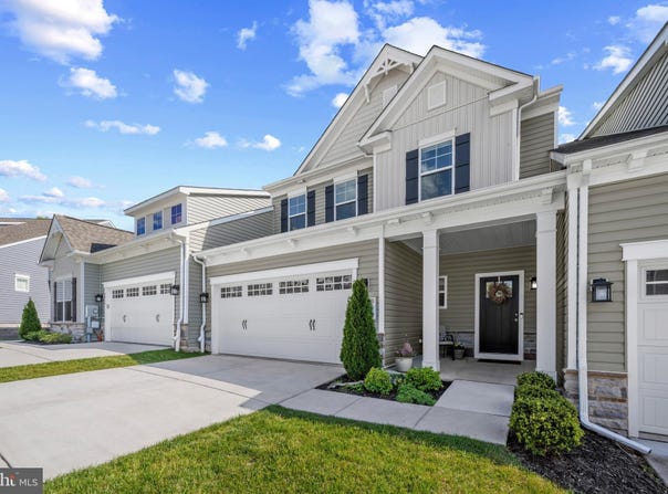 2812 TOWN VIEW Circle, NEW WINDSOR, MD 21776