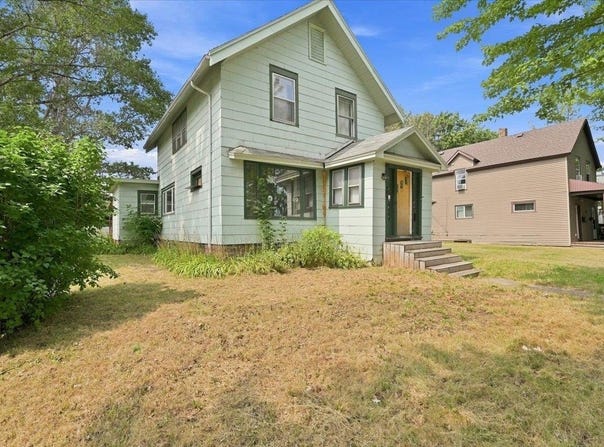 405 N 58th Ave W, Duluth, MN 55807
