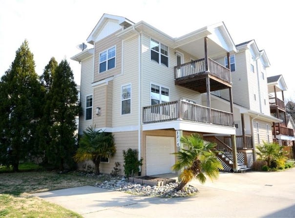 2216 E Berrie Circle, Virginia Beach, VA 23455